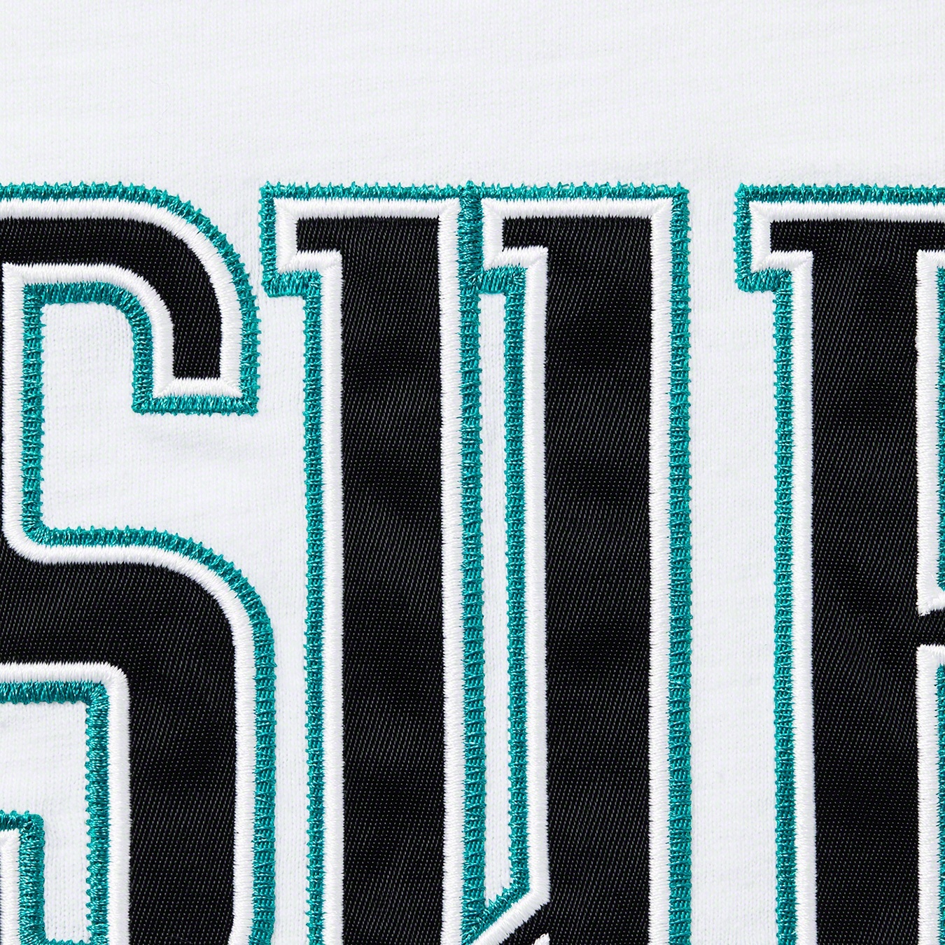 Contrast Appliqué S/S Top view 13
